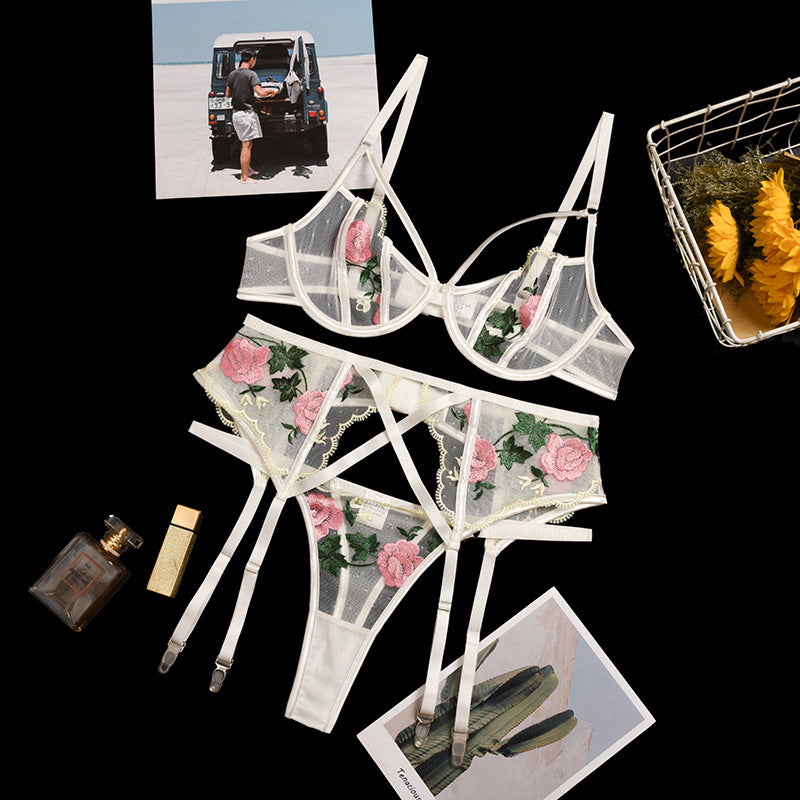 Lencería PETALS 4 piezas