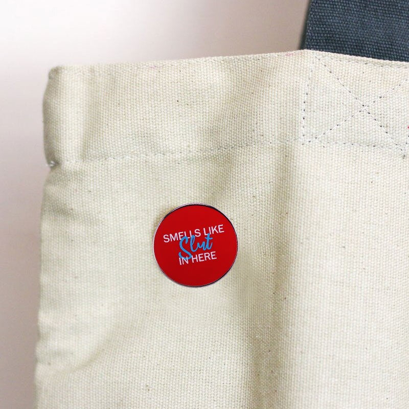 SLUT pin